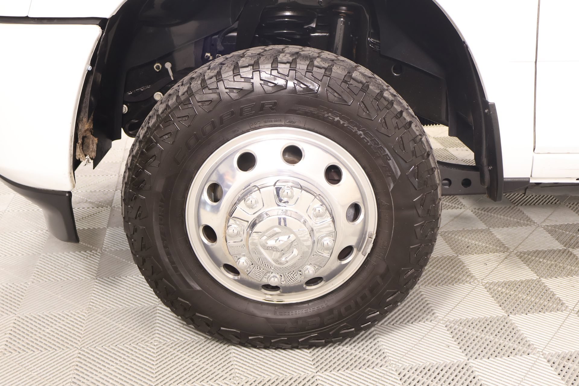 Used 2026 RAM 3500 Laramie w/ Sport Appearance Package AWD/4WD image 18