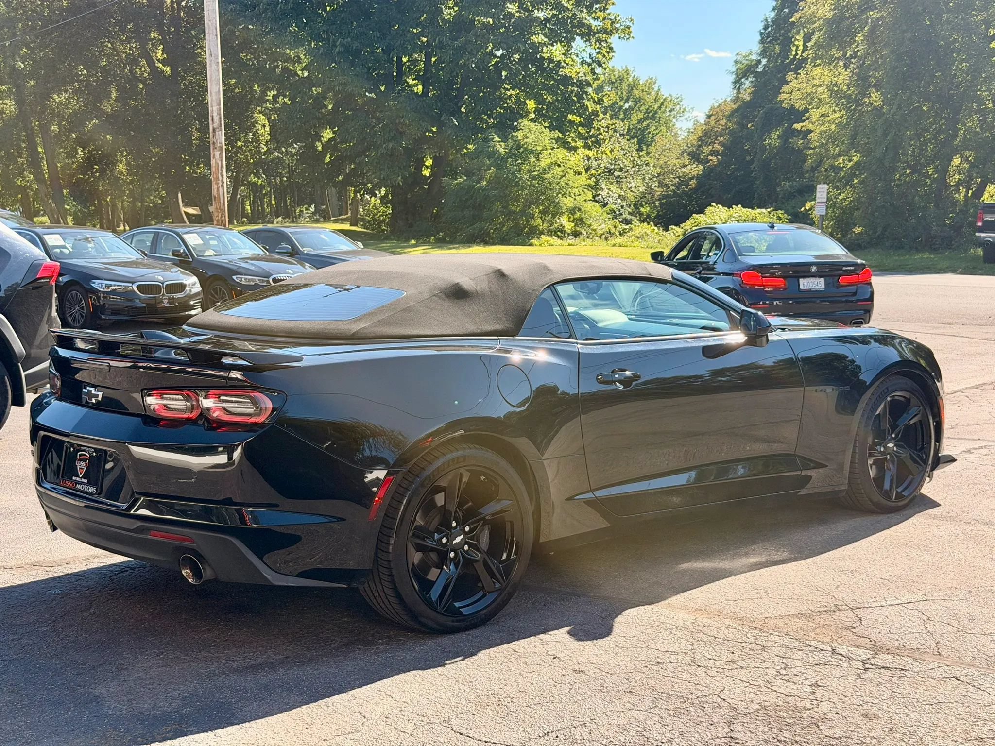 Used 2019 Chevrolet Camaro SS RWD image 40
