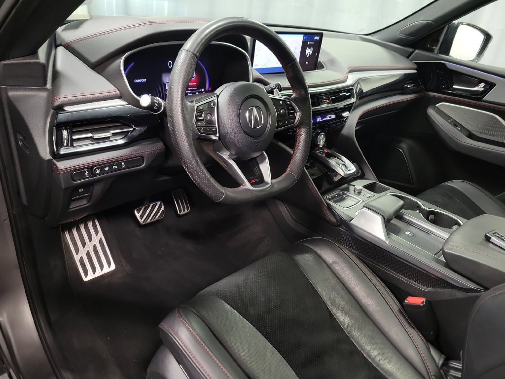 Used 2024 Acura MDX A-Spec AWD/4WD image 17