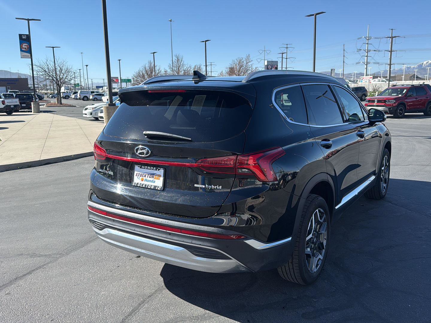 Used 2023 Hyundai Santa Fe Limited w/ Cargo Package AWD/4WD image 7