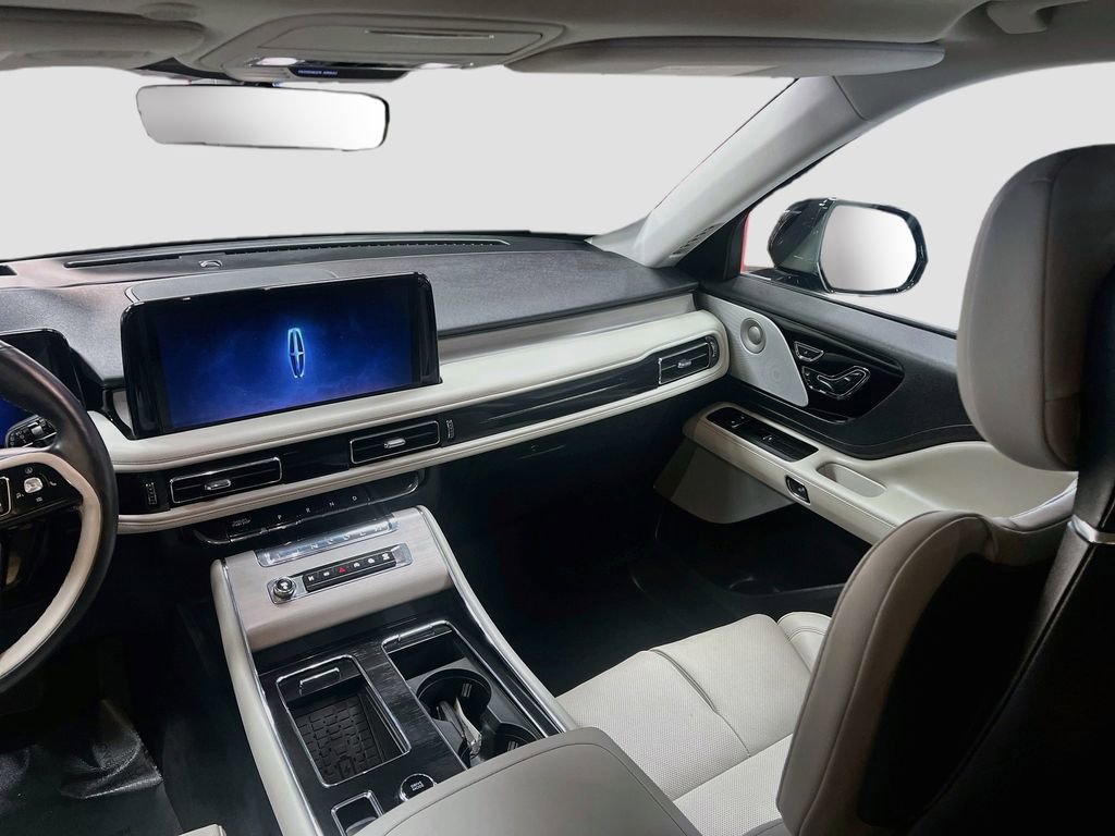 Used 2025 Lincoln Aviator Reserve w/ Equipment Group 201A AWD/4WD image 25