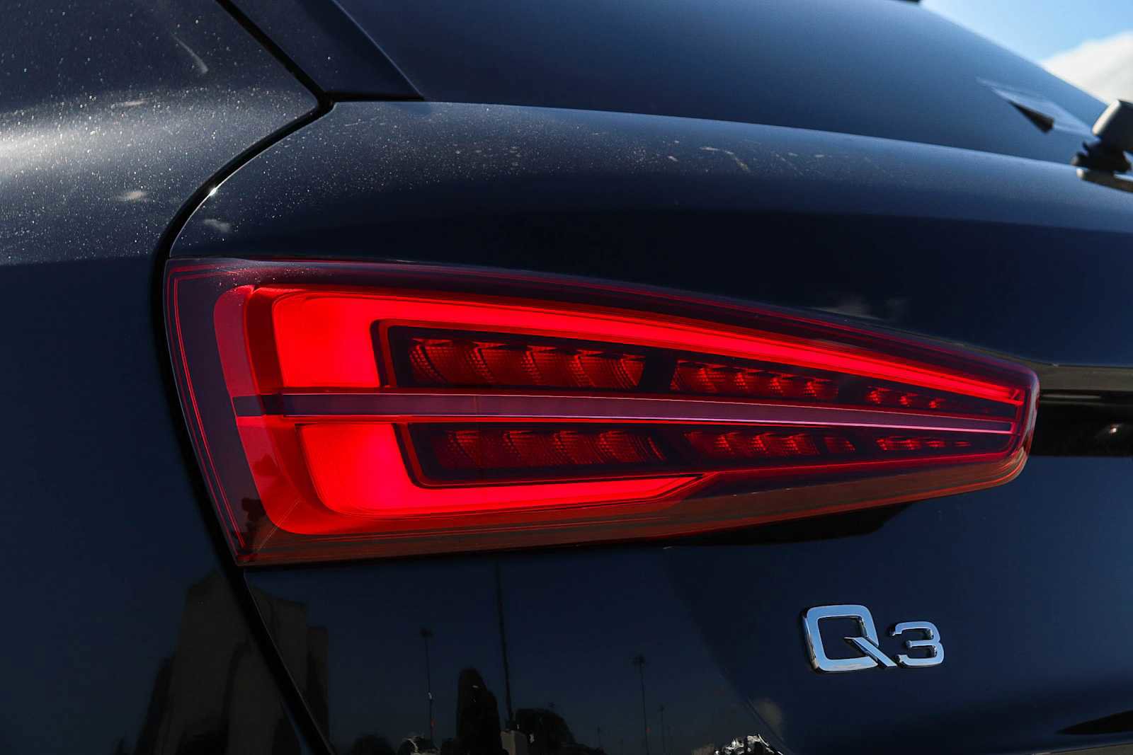 Used 2018 Audi Q3 2.0T Premium Plus w/ Premium Plus Package image 12