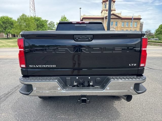 New 2026 Chevrolet Silverado 2500 LTZ w/ LTZ Plus Package AWD/4WD image 4