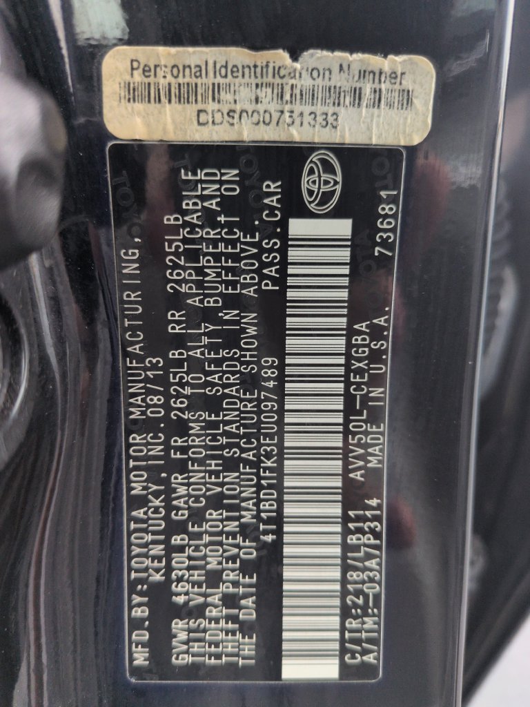 Used 2014 Toyota Camry XLE w/ Leather Package FWD image 30