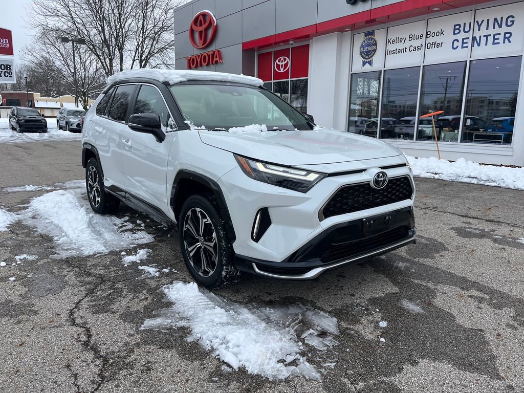 Certified 2025 Toyota RAV4 XSE w/ Weather Package image 7