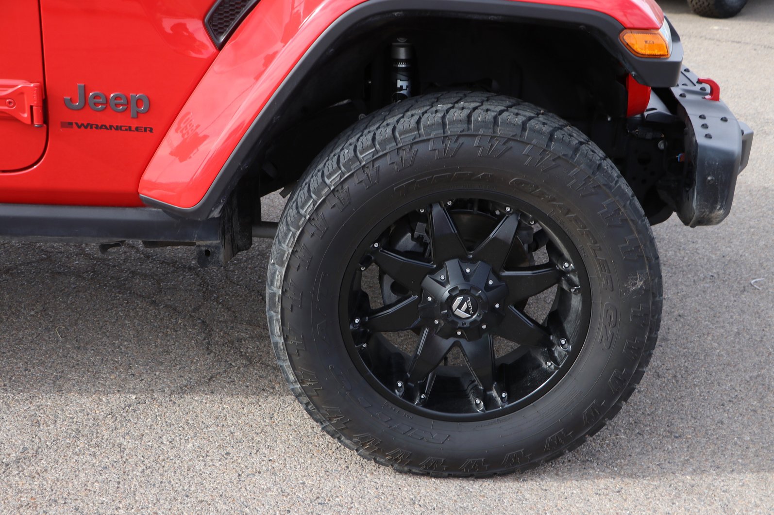 Used 2023 Jeep Wrangler Unlimited Rubicon w/ Steel Bumper Group AWD/4WD image 9