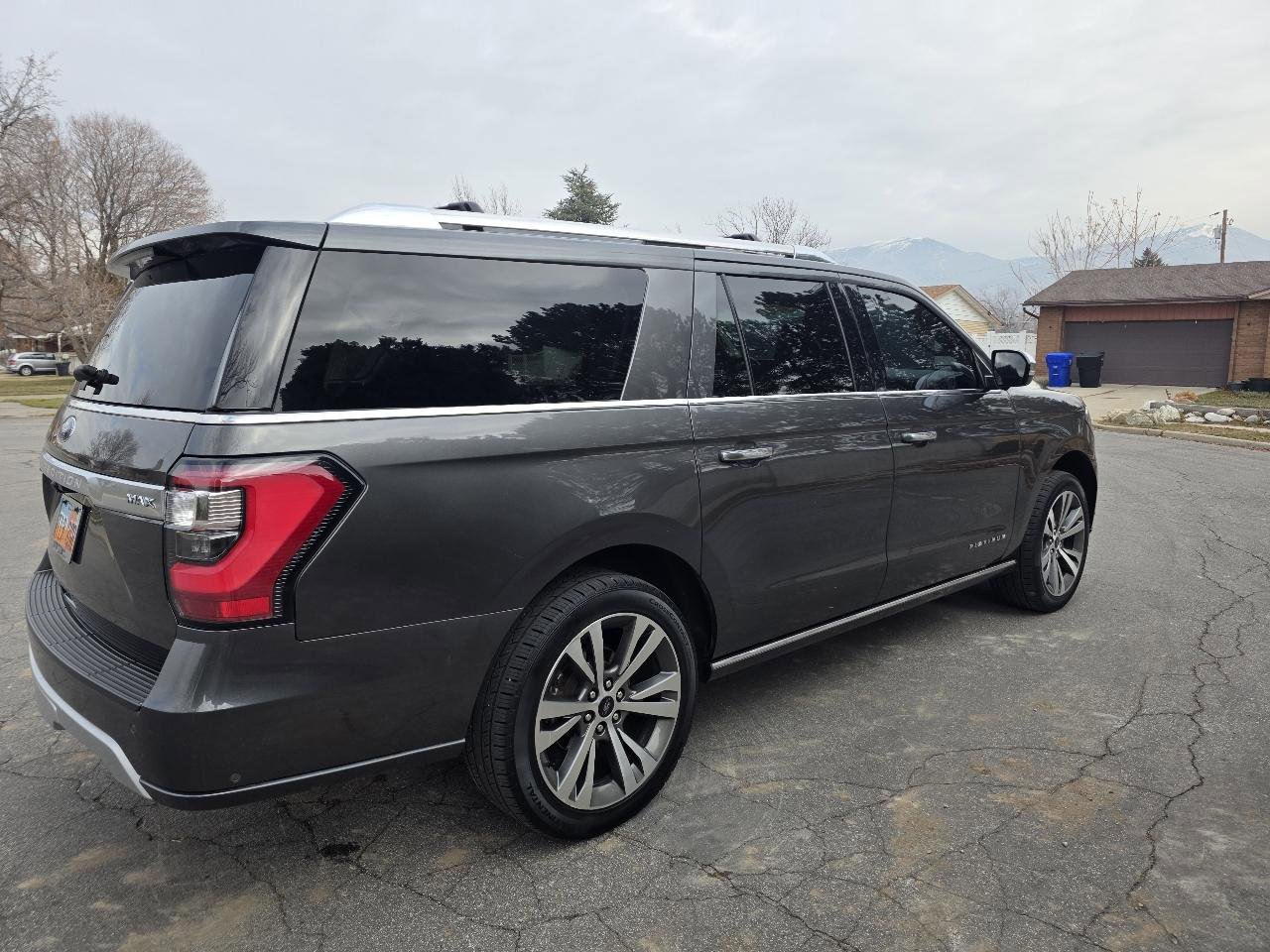 Used 2021 Ford Expedition Max Platinum image 5