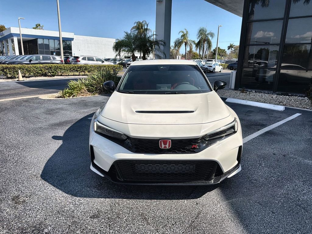 Used 2025 Honda Civic Type R image 3