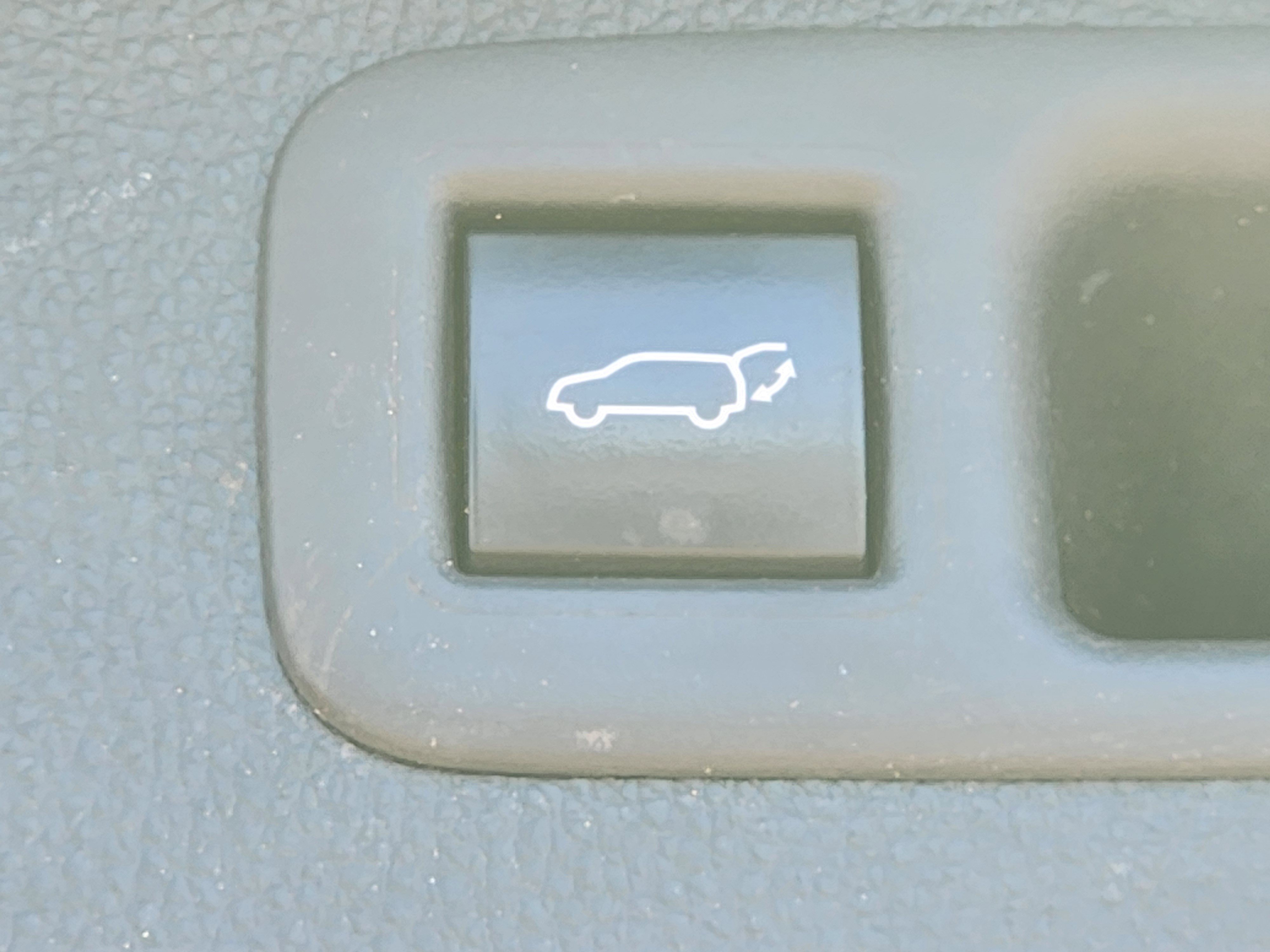 Used 2022 Toyota Highlander XLE image 14