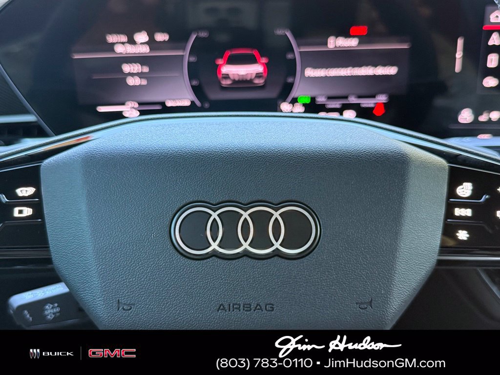 Used 2025 Audi SQ6 e-tron Prestige AWD/4WD image 29
