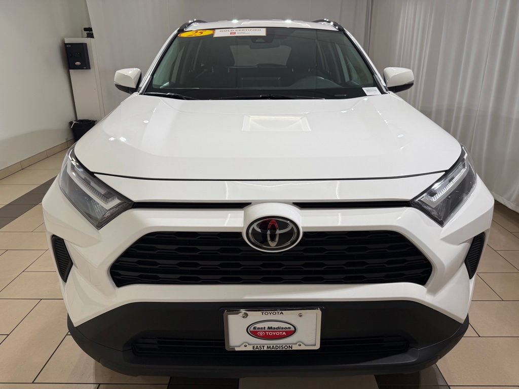 Certified 2025 Toyota RAV4 XLE AWD/4WD image 8