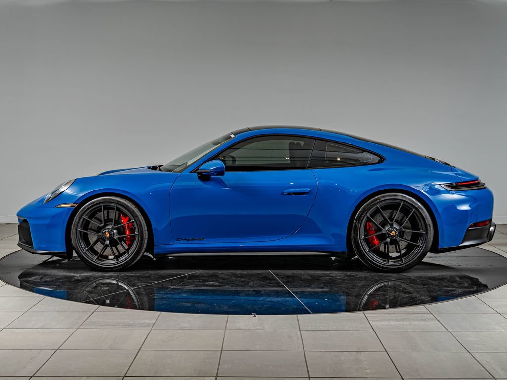 Certified 2025 Porsche 911 Carrera 4 GTS AWD/4WD image 2