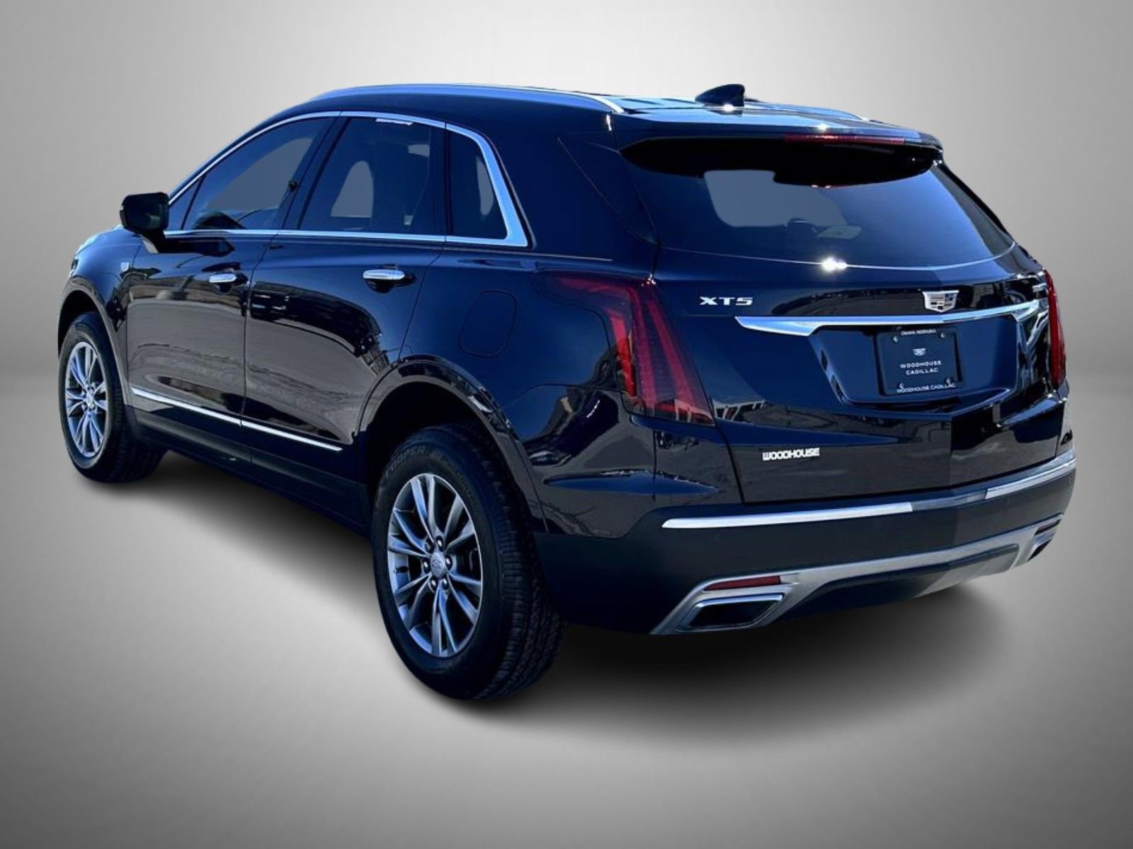 Certified 2022 Cadillac XT5 Premium Luxury image 7