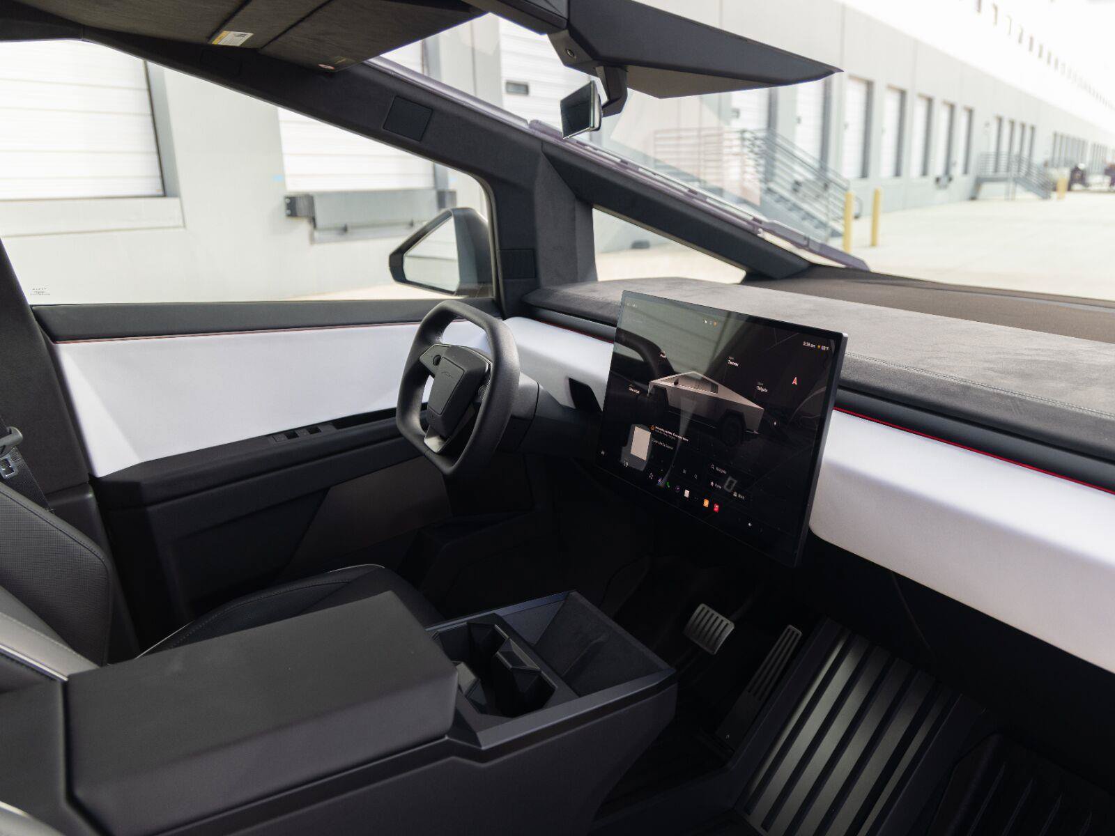 Used 2024 Tesla Cybertruck Cyberbeast AWD/4WD image 30