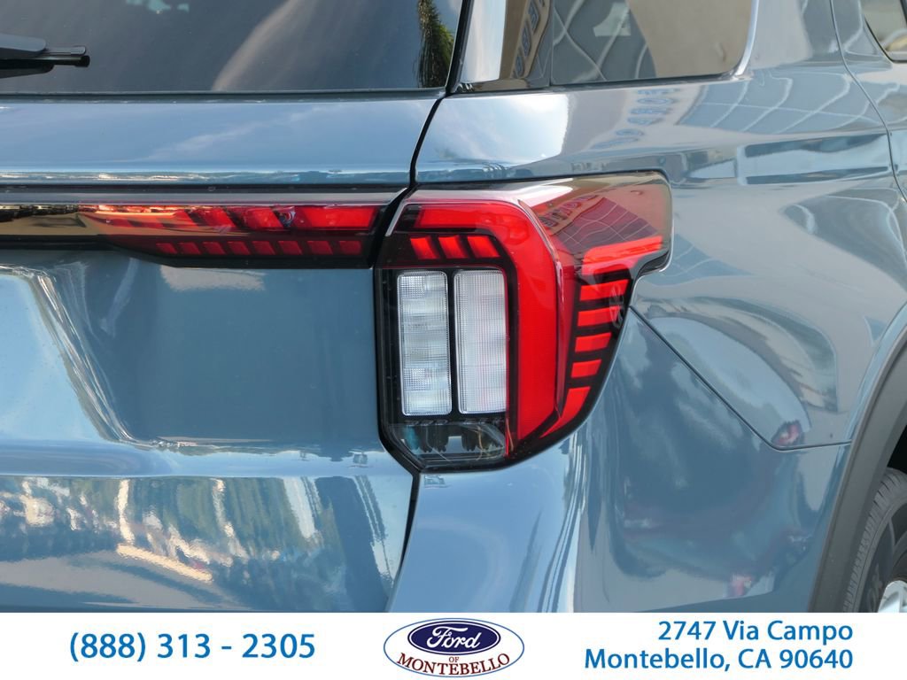 Used 2026 Ford Explorer Active image 5