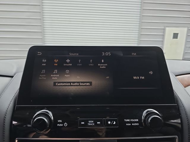 Used 2024 Nissan Armada SL w/ Captain's Chairs Package image 32