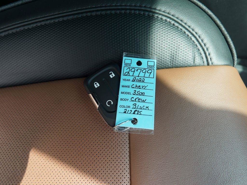 Used 2022 Chevrolet Silverado 3500 High Country w/ Z71 Off-Road Package AWD/4WD image 41
