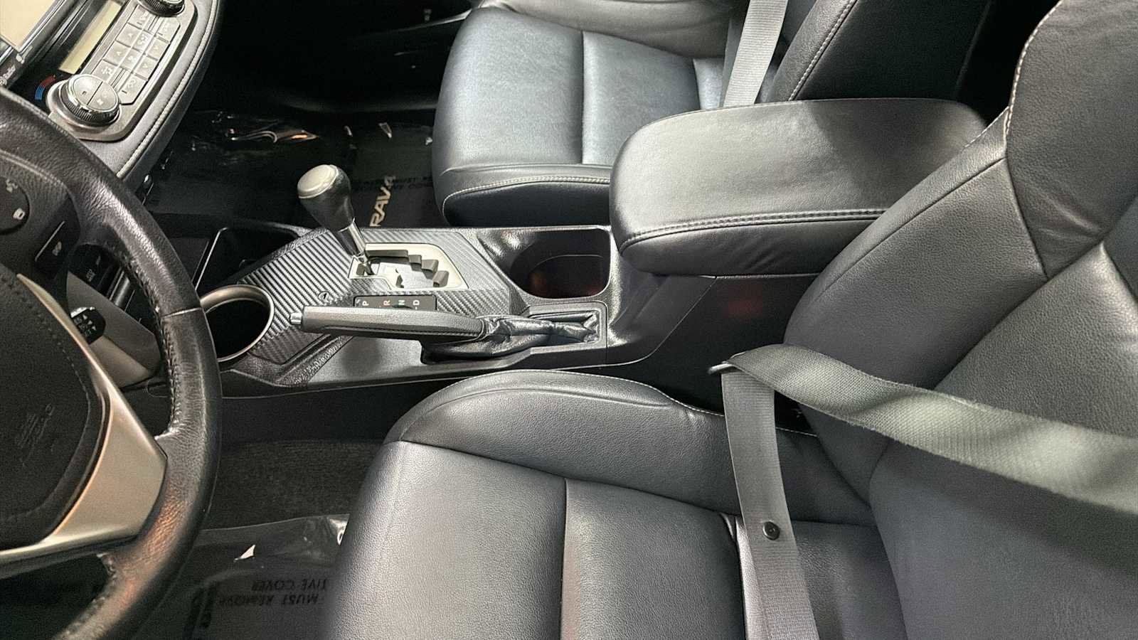 Used 2015 Toyota RAV4 Limited w/ Technology Package image 23