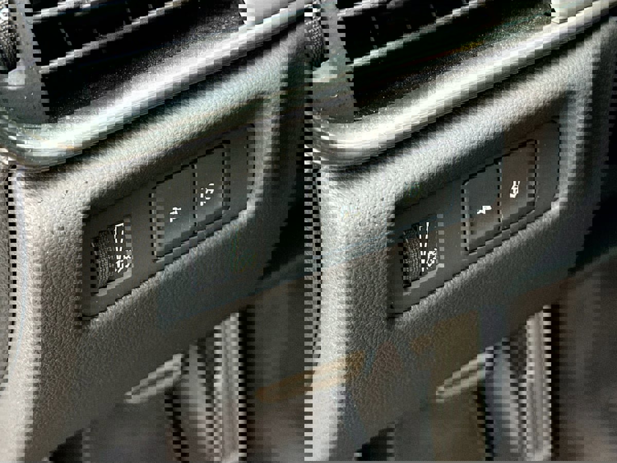 Used 2014 Cadillac ATS Performance w/ Cold Weather Package image 10