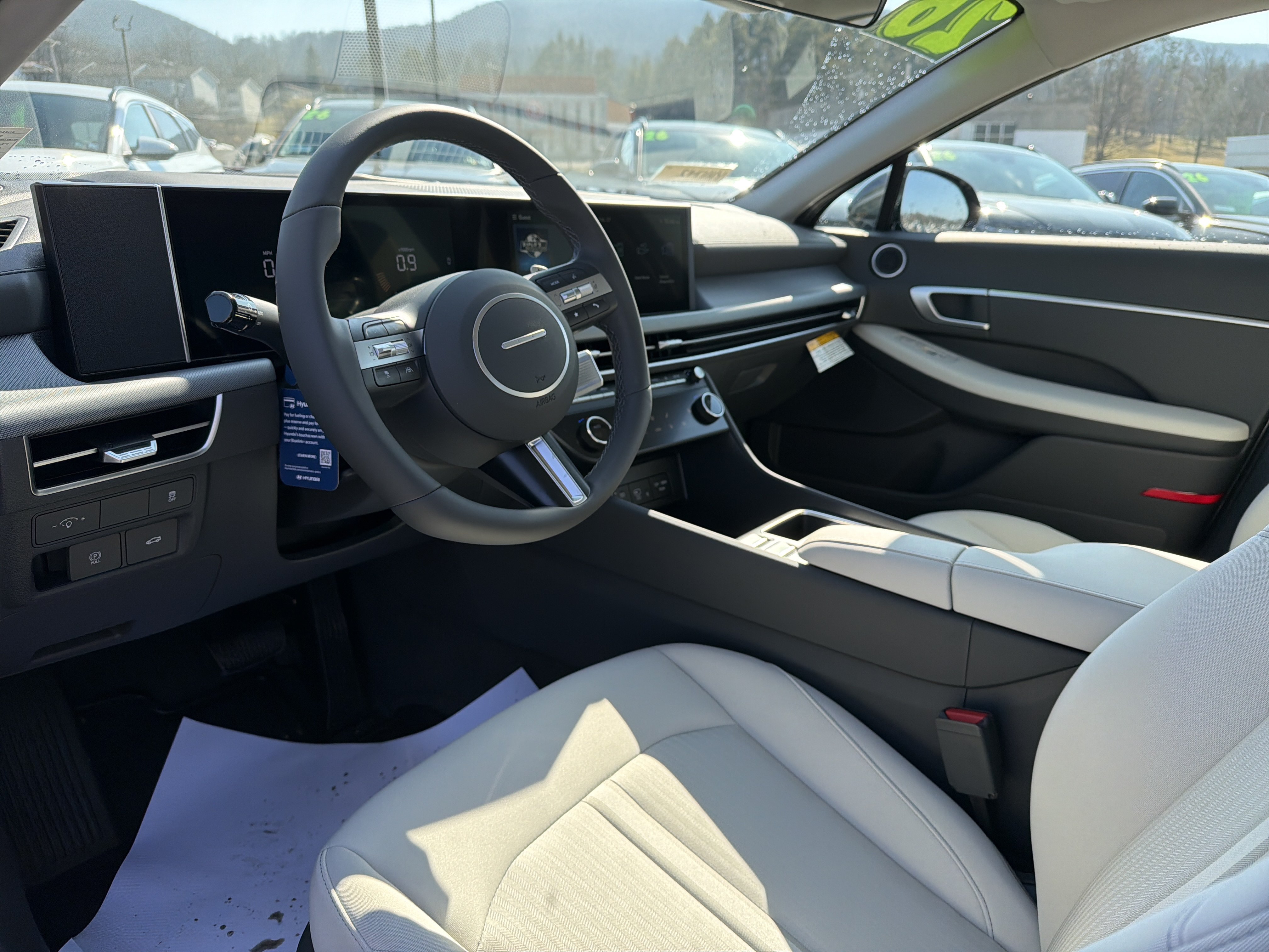 New 2026 Hyundai Sonata SEL AWD/4WD image 11