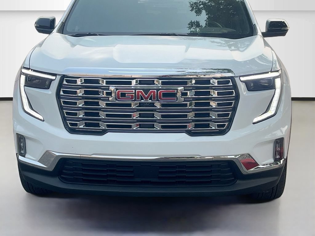 Used 2025 GMC Acadia Elevation w/ Elevation Premium Package AWD/4WD image 2