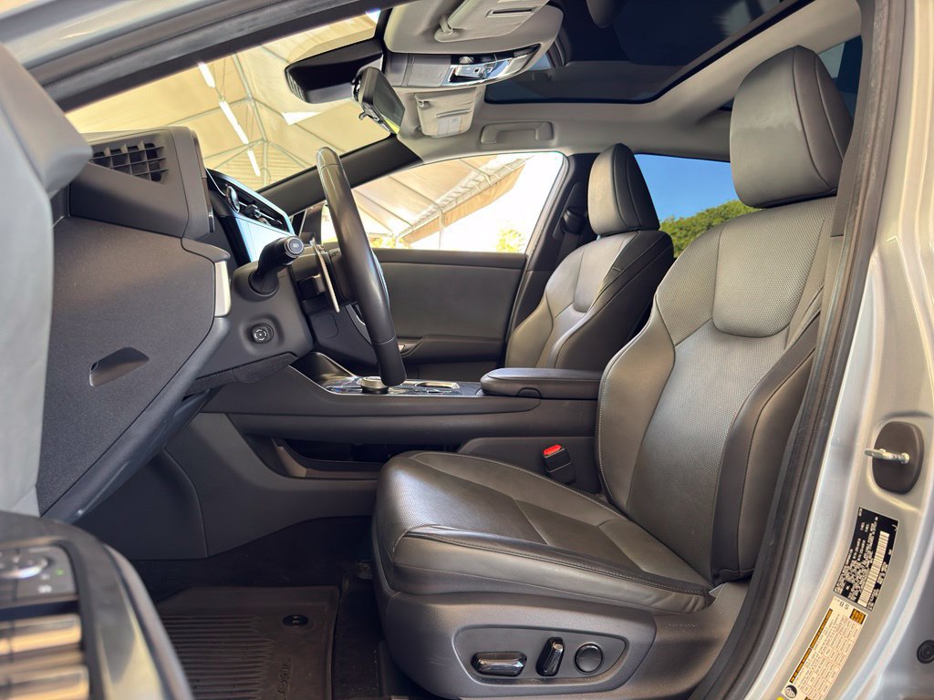 Certified 2024 Lexus RZ 300e Premium w/ Technology Package FWD image 15