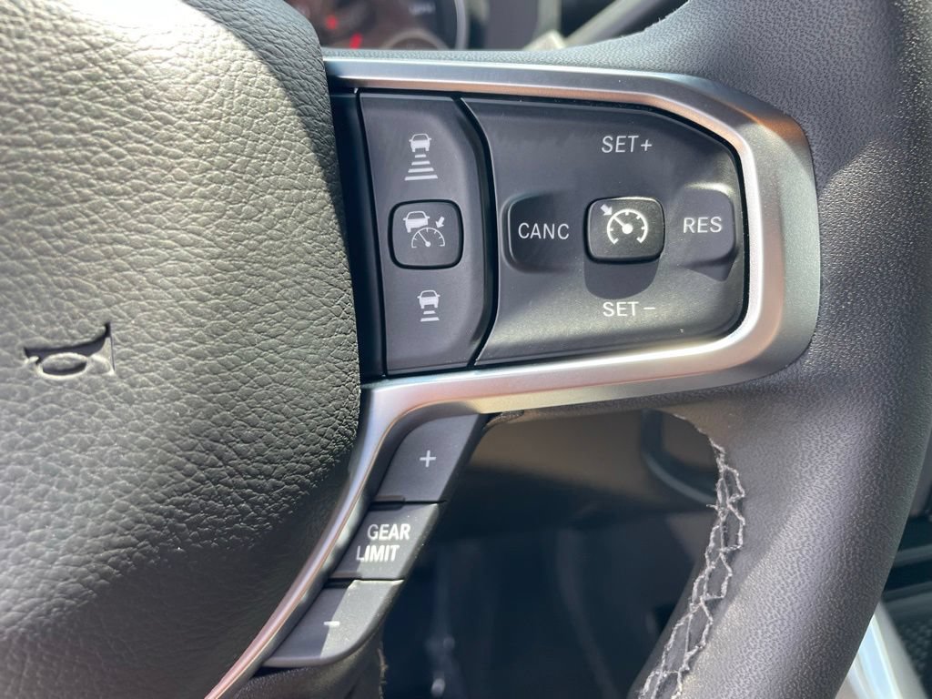 New 2026 RAM 2500 Big Horn AWD/4WD image 26