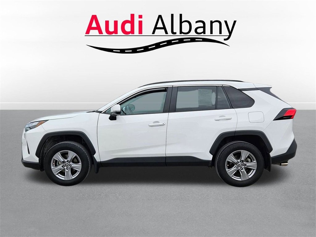 Used 2024 Toyota RAV4 XLE image 7