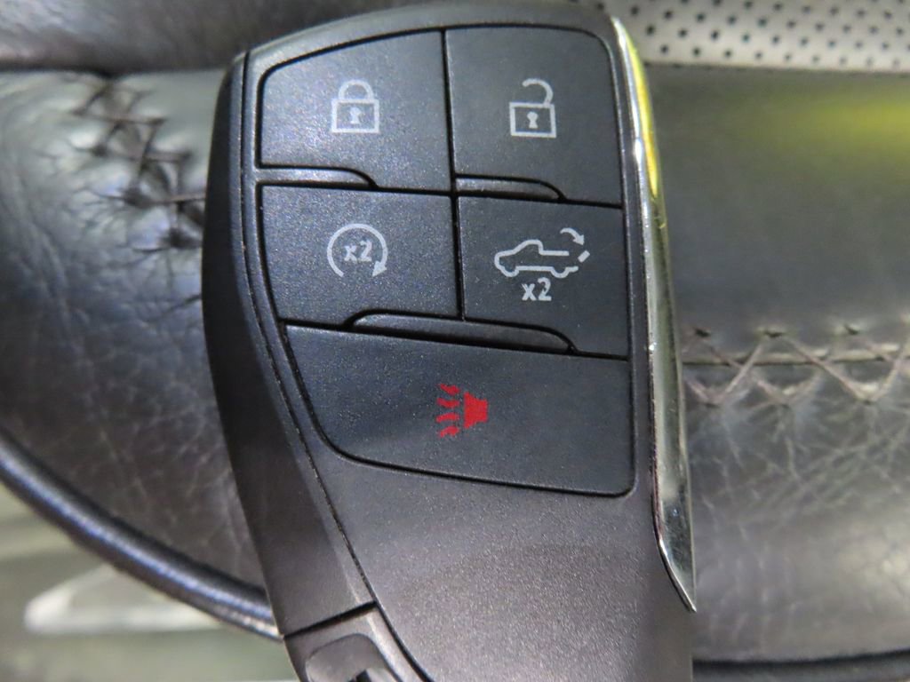 Used 2024 GMC Sierra 3500 Denali w/ Denali Reserve Package image 81