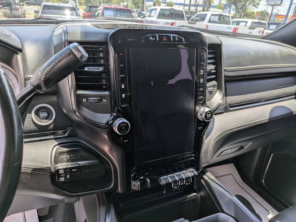 Used 2022 RAM 3500 Limited w/ Safety Group AWD/4WD image 20