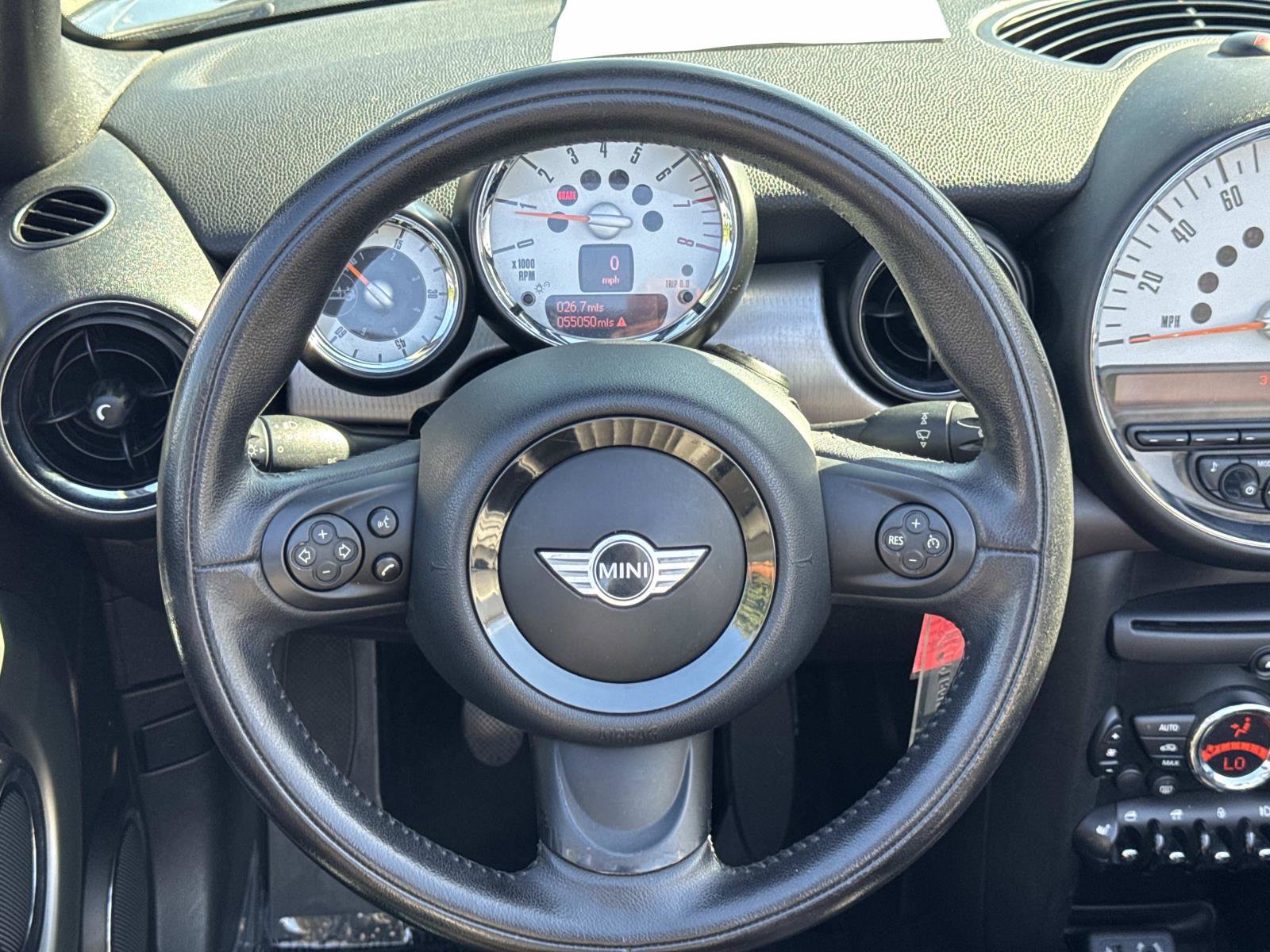 Used 2013 MINI Cooper Convertible image 8