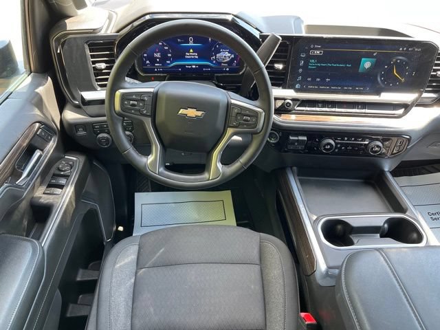 Used 2024 Chevrolet Silverado 3500 LT w/ Convenience Package AWD/4WD image 6