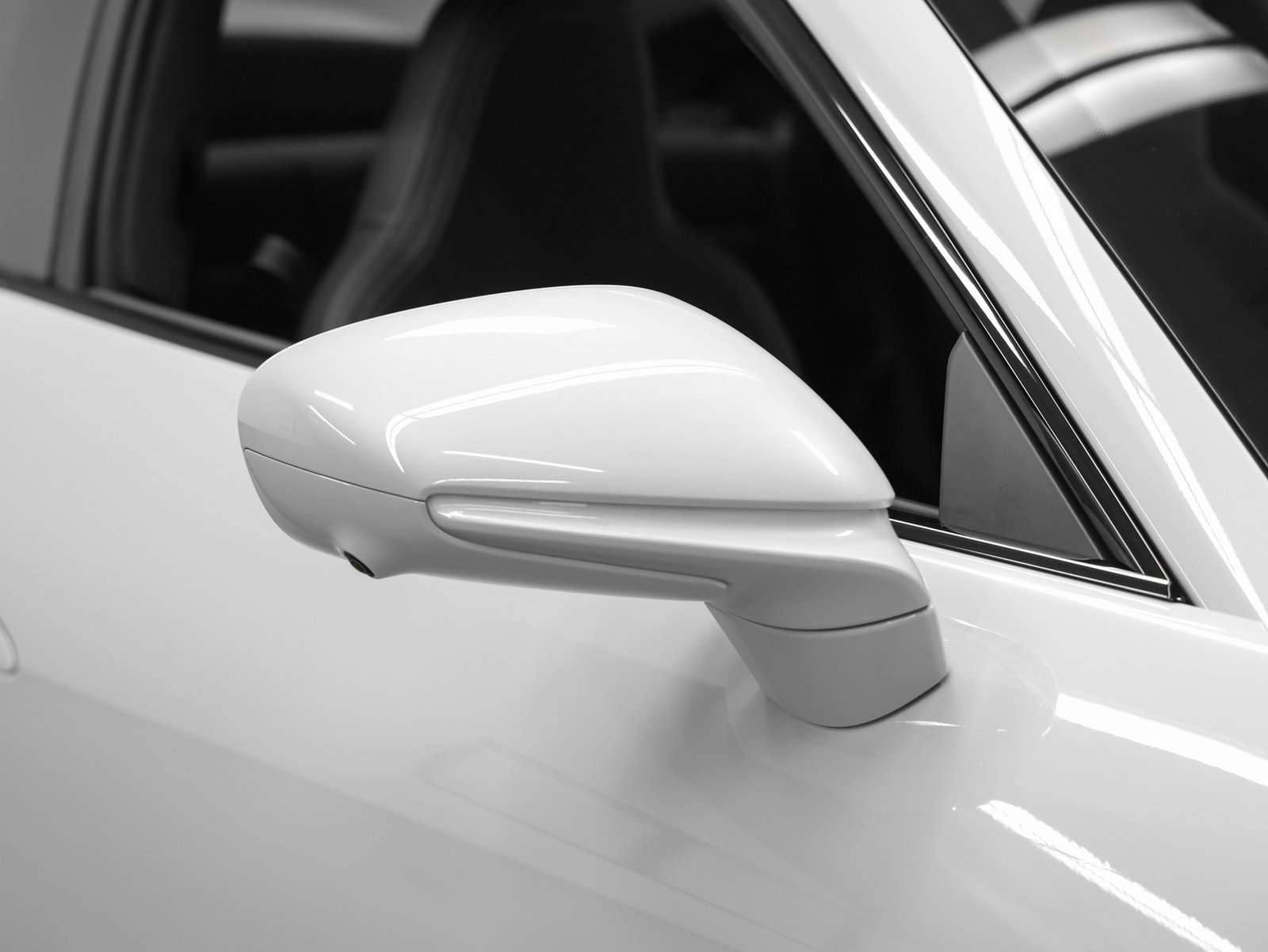 Certified 2025 Porsche 911 Turbo S image 17