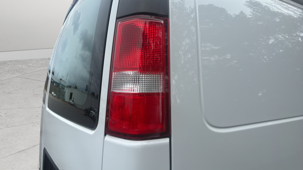 Certified 2025 GMC Savana 2500 w/ Driver Convenience Package RWD image 27