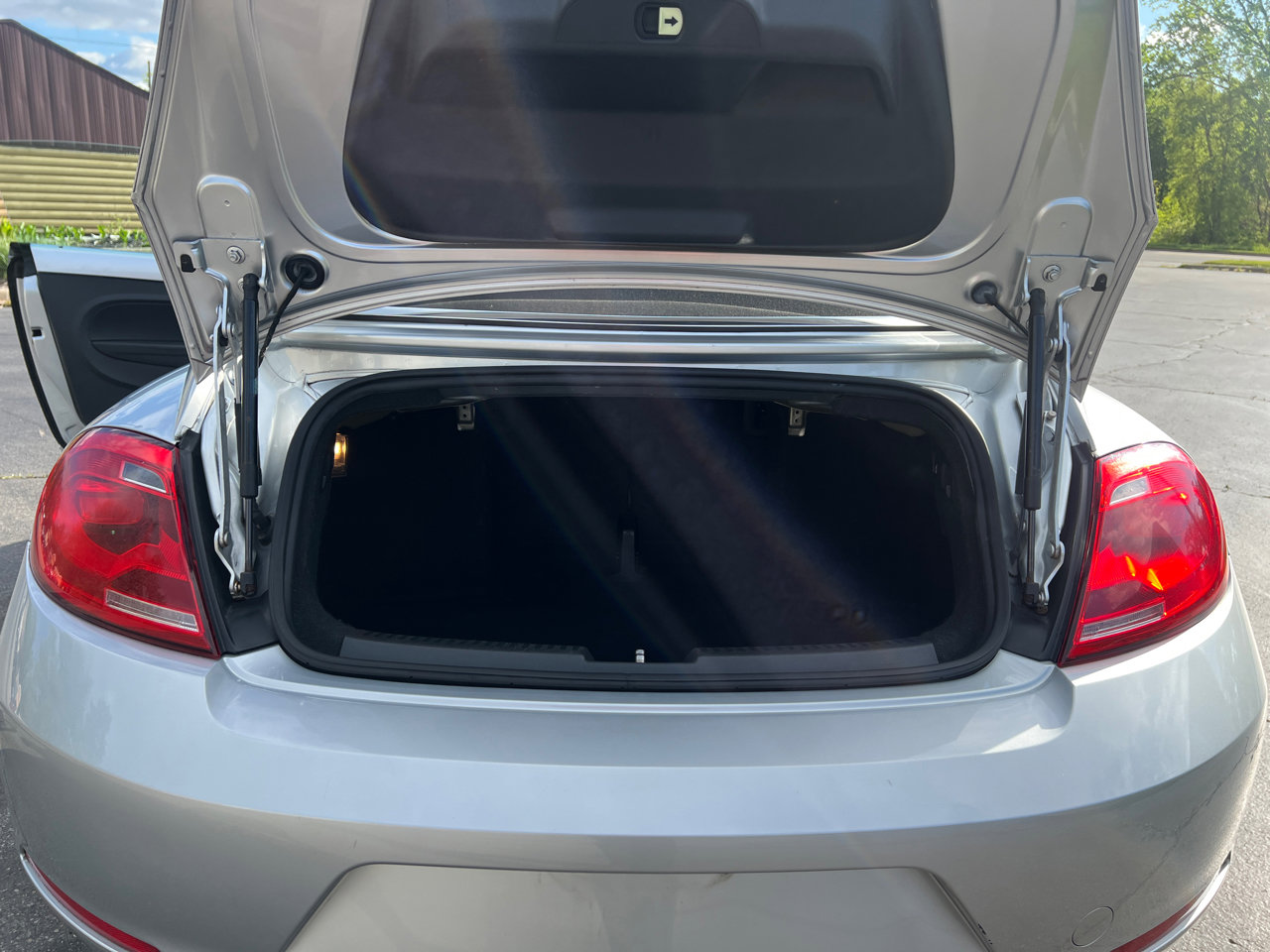 Used 2015 Volkswagen Beetle 1.8T image 27