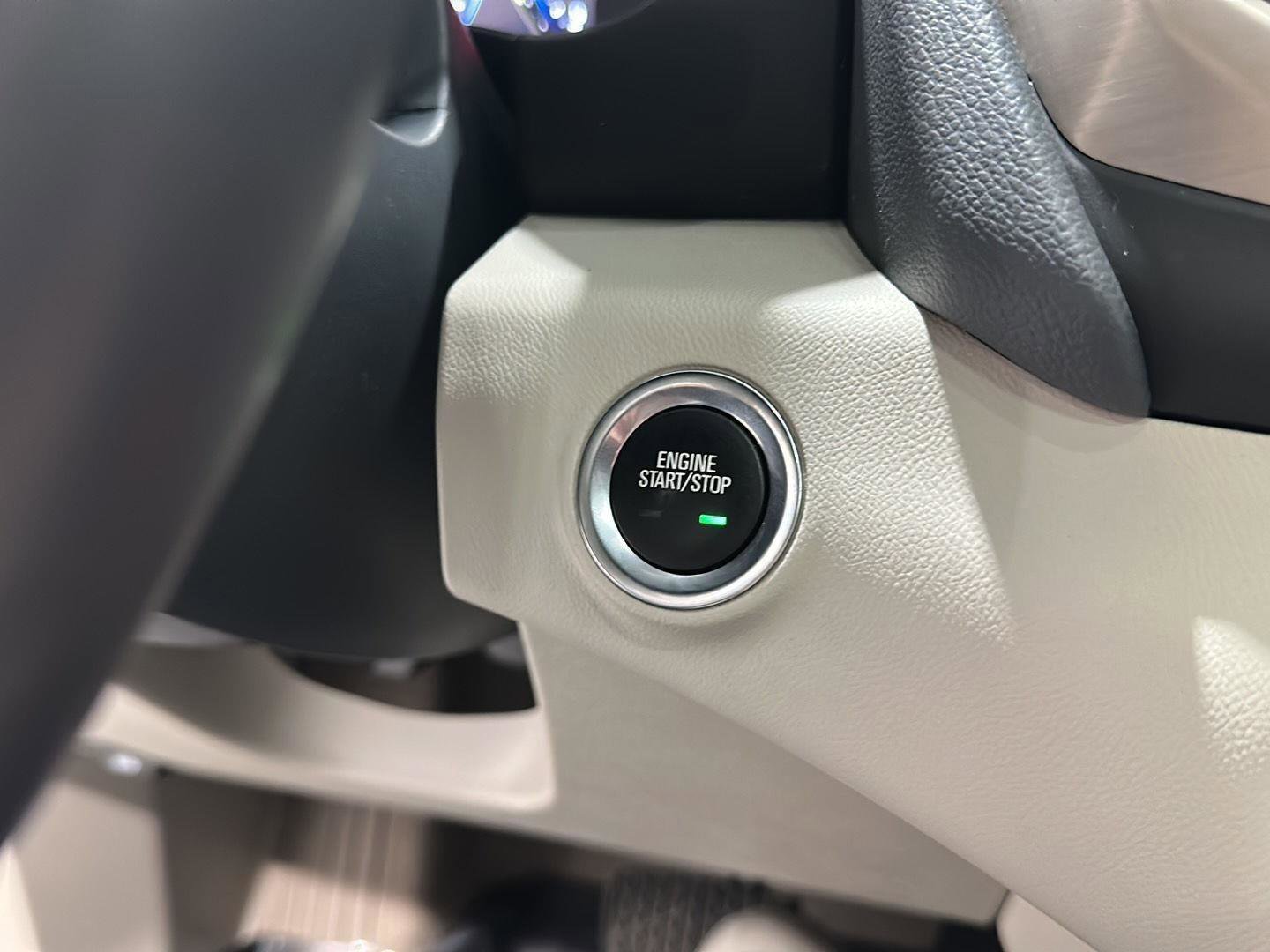 Used 2022 GMC Terrain Denali w/ LPO, Floor Liner Package AWD/4WD image 15