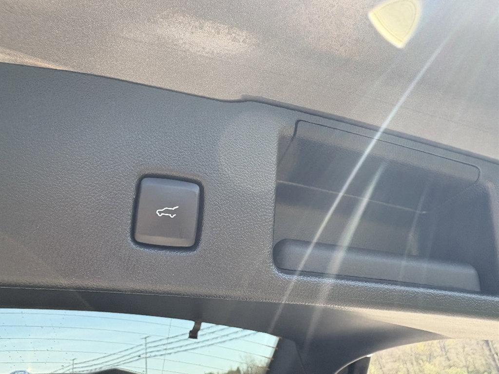 Used 2024 Ford Escape ST-Line w/ Tech Pack #1 image 16