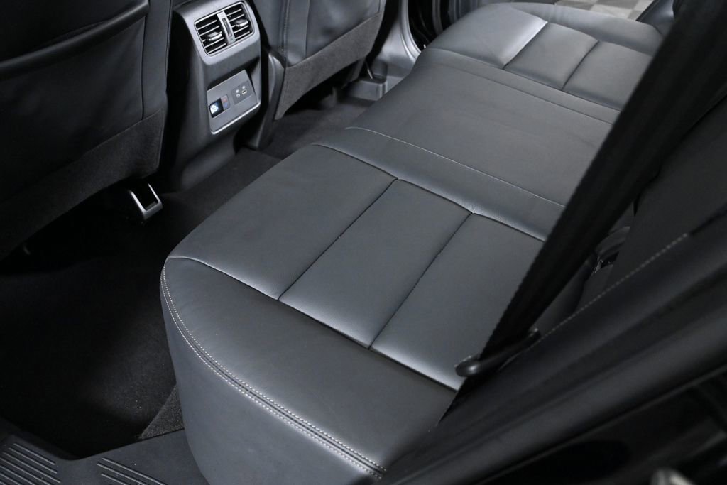 Used 2021 Nissan Rogue SL w/ Premium Package image 26