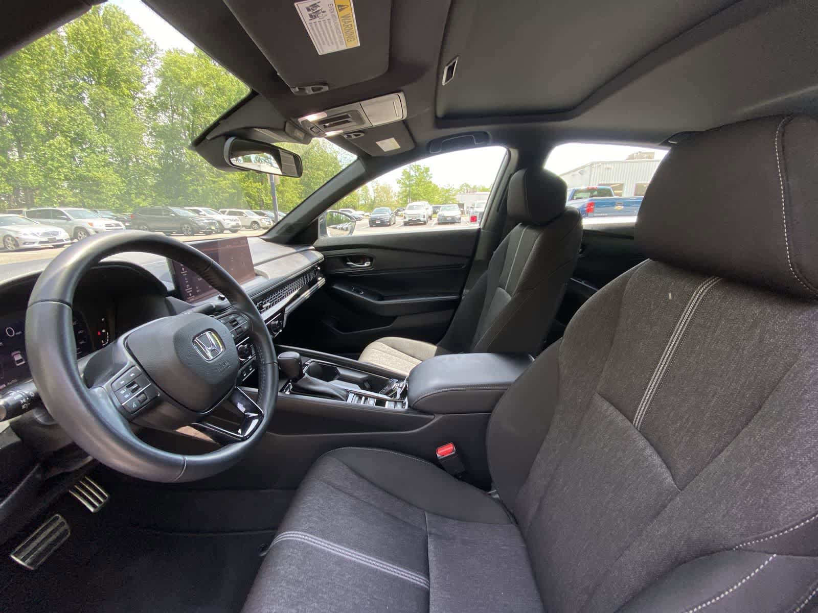 Used 2023 Honda Accord Sport image 17