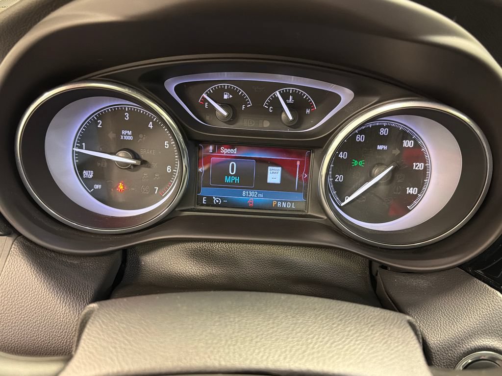 Used 2020 Buick Envision Essence w/ Experience Buick Package FWD image 35