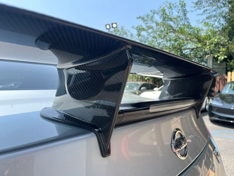 Used 2018 Nissan GT-R NISMO AWD/4WD image 13