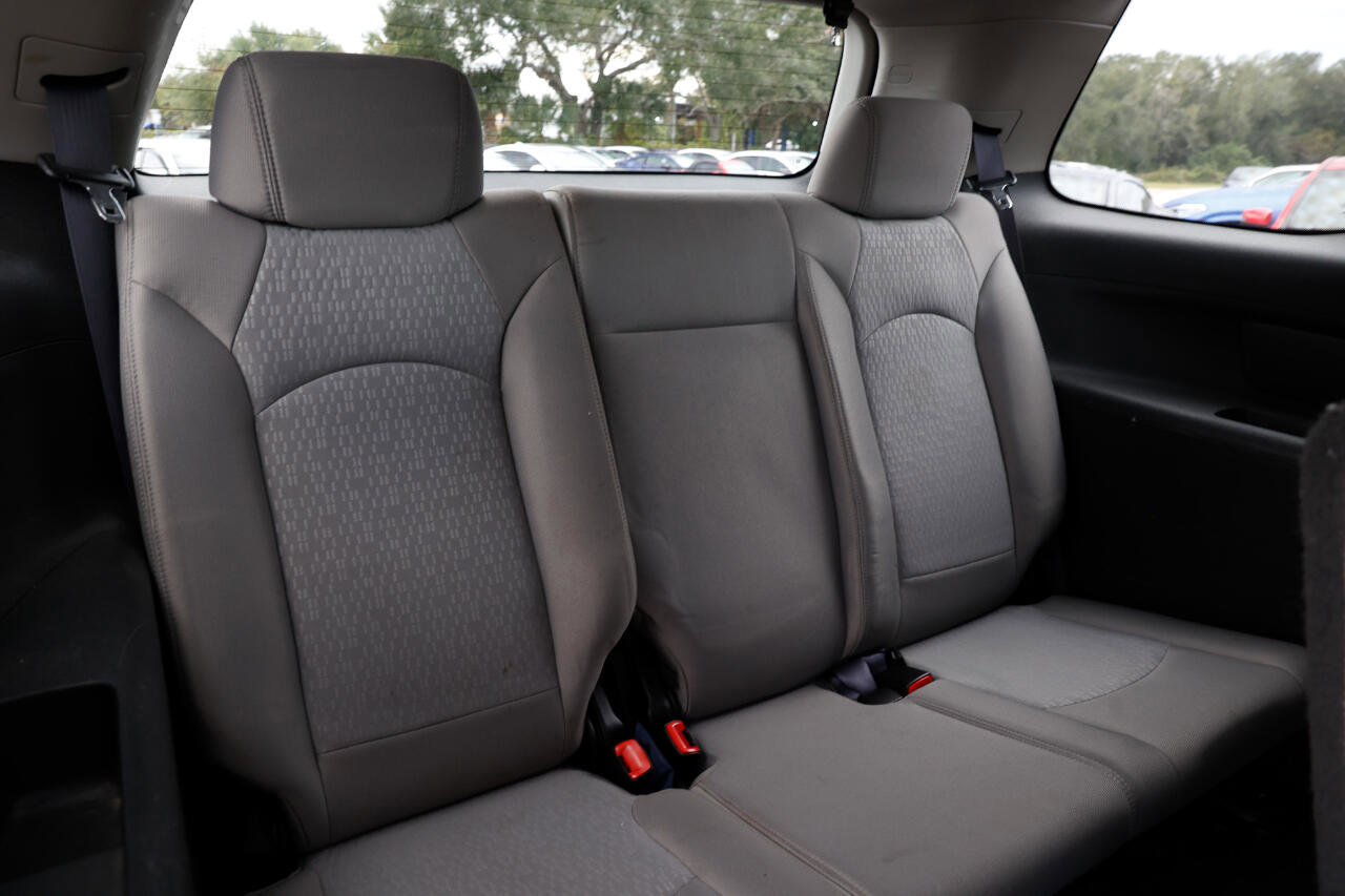 Used 2007 GMC Acadia SLE w/ Convenience Package image 23