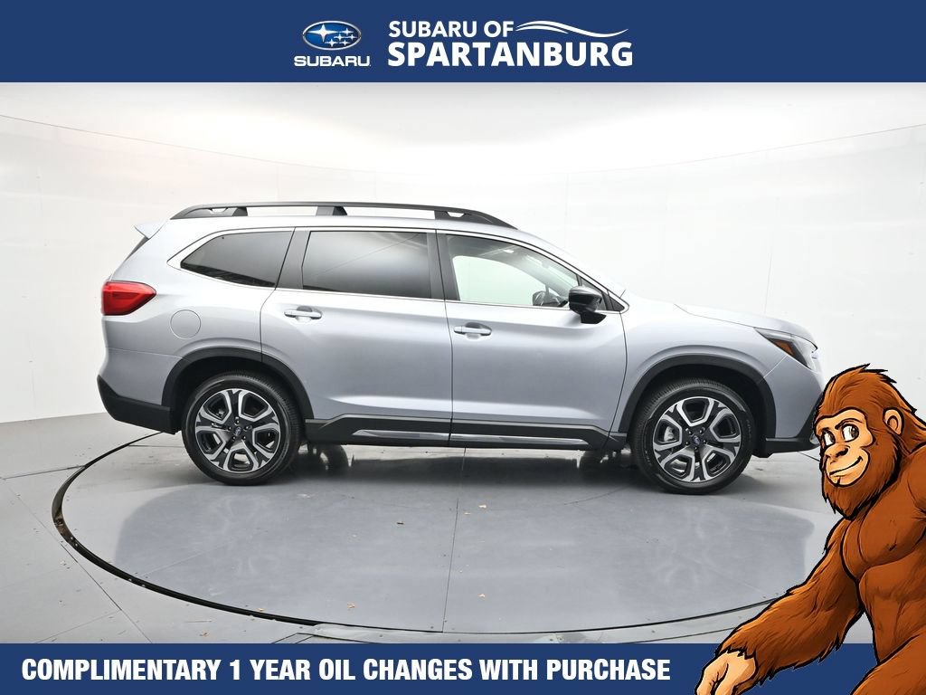 Used 2025 Subaru Ascent Limited w/ Popular Package #2 AWD/4WD image 9