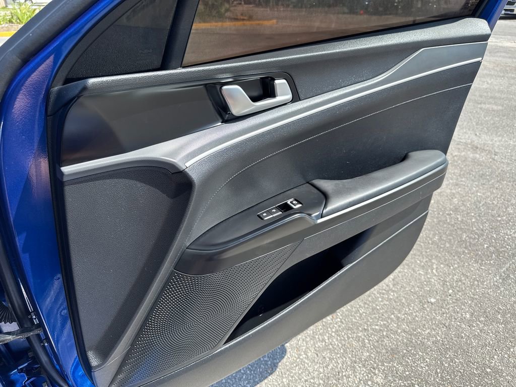 Used 2023 Kia K5 GT-Line image 19