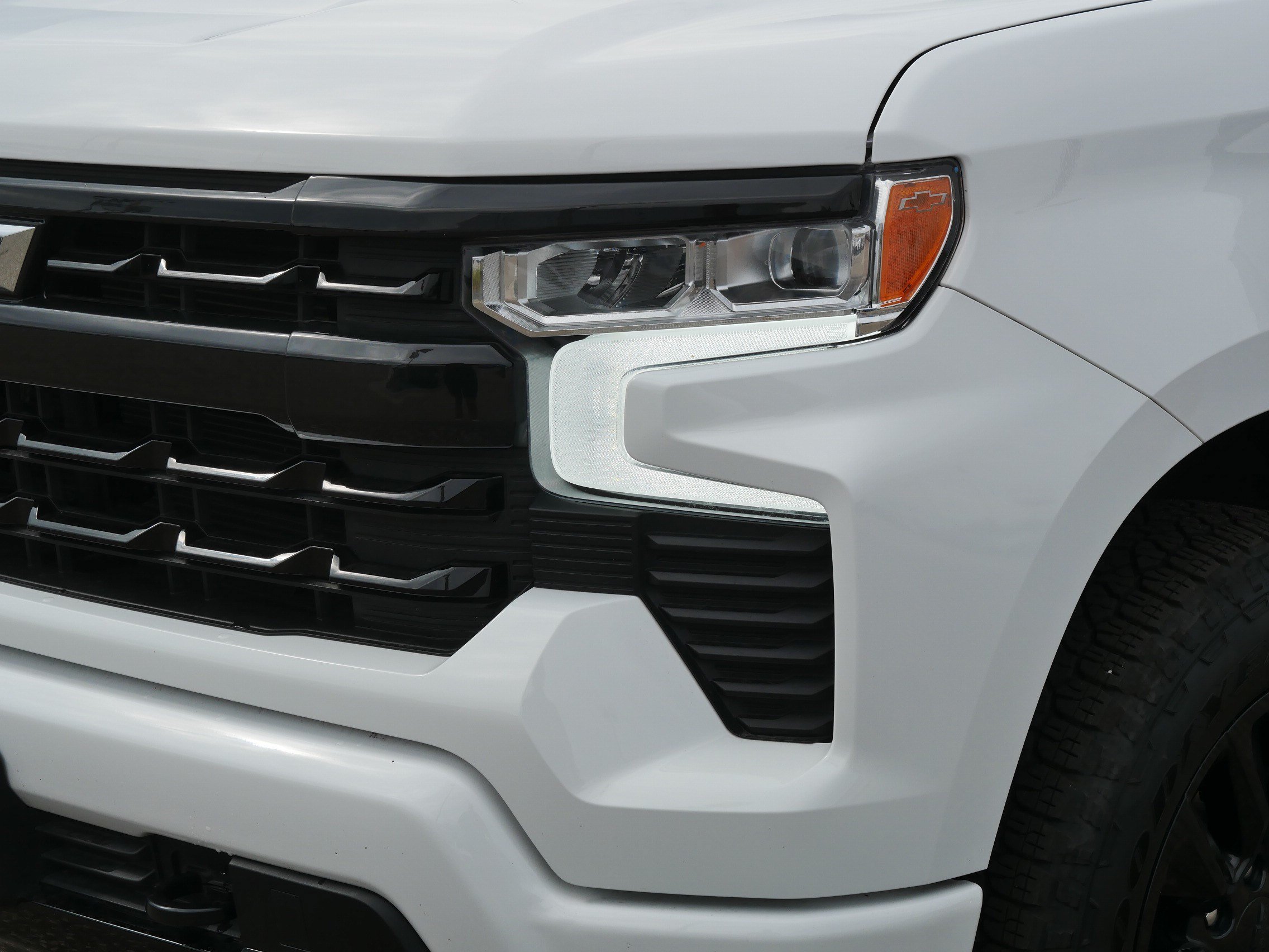 Certified 2026 Chevrolet Silverado 1500 RST AWD/4WD image 16
