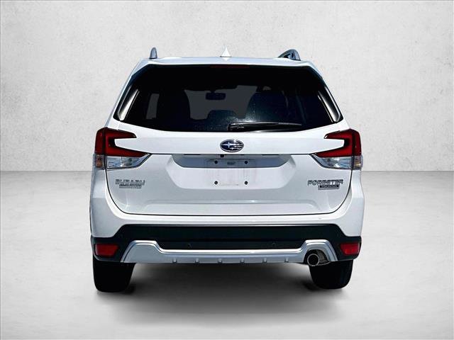 Used 2023 Subaru Forester Touring AWD/4WD image 4