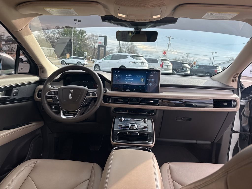 Certified 2023 Lincoln Nautilus AWD image 22