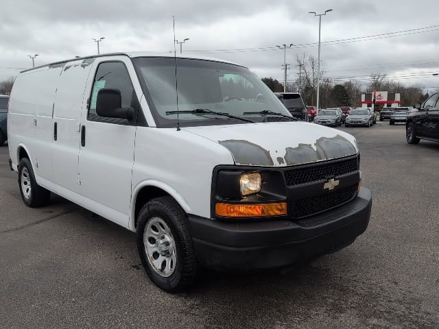 Used 2010 Chevrolet Express 1500 RWD image 10