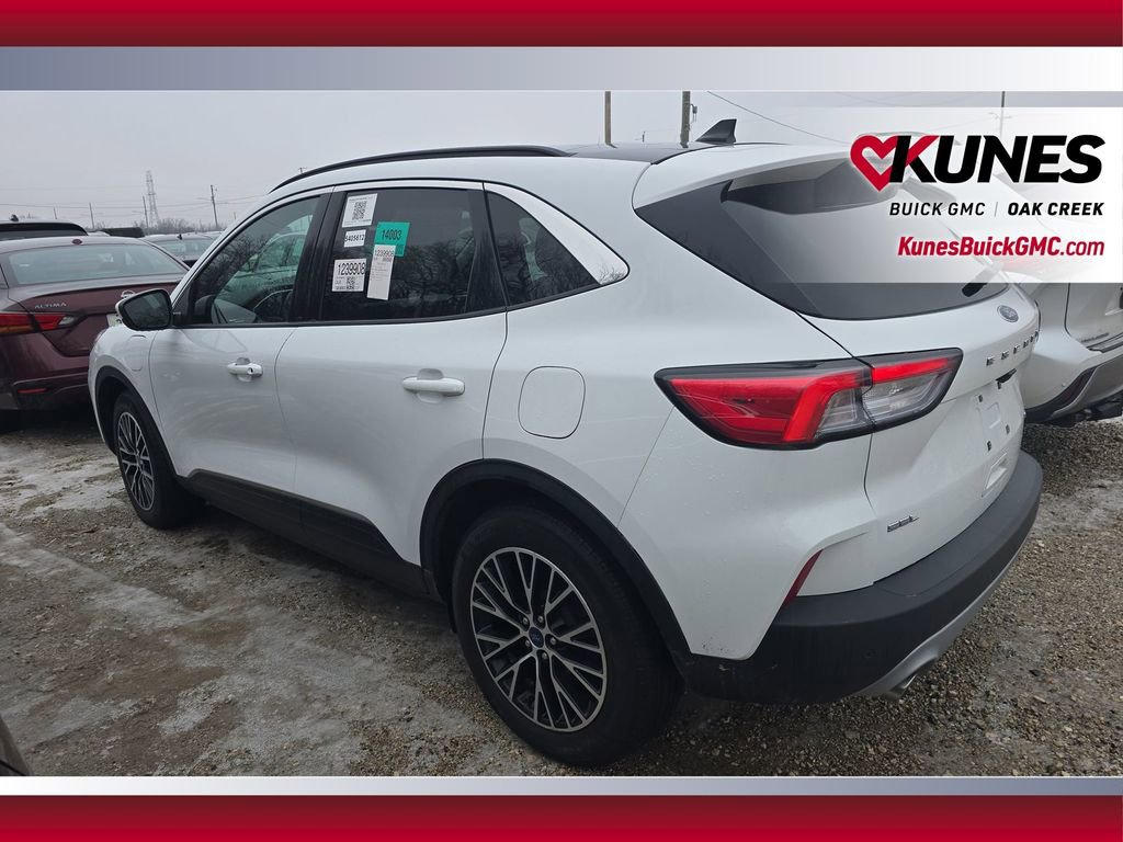 Used 2022 Ford Escape SEL image 6