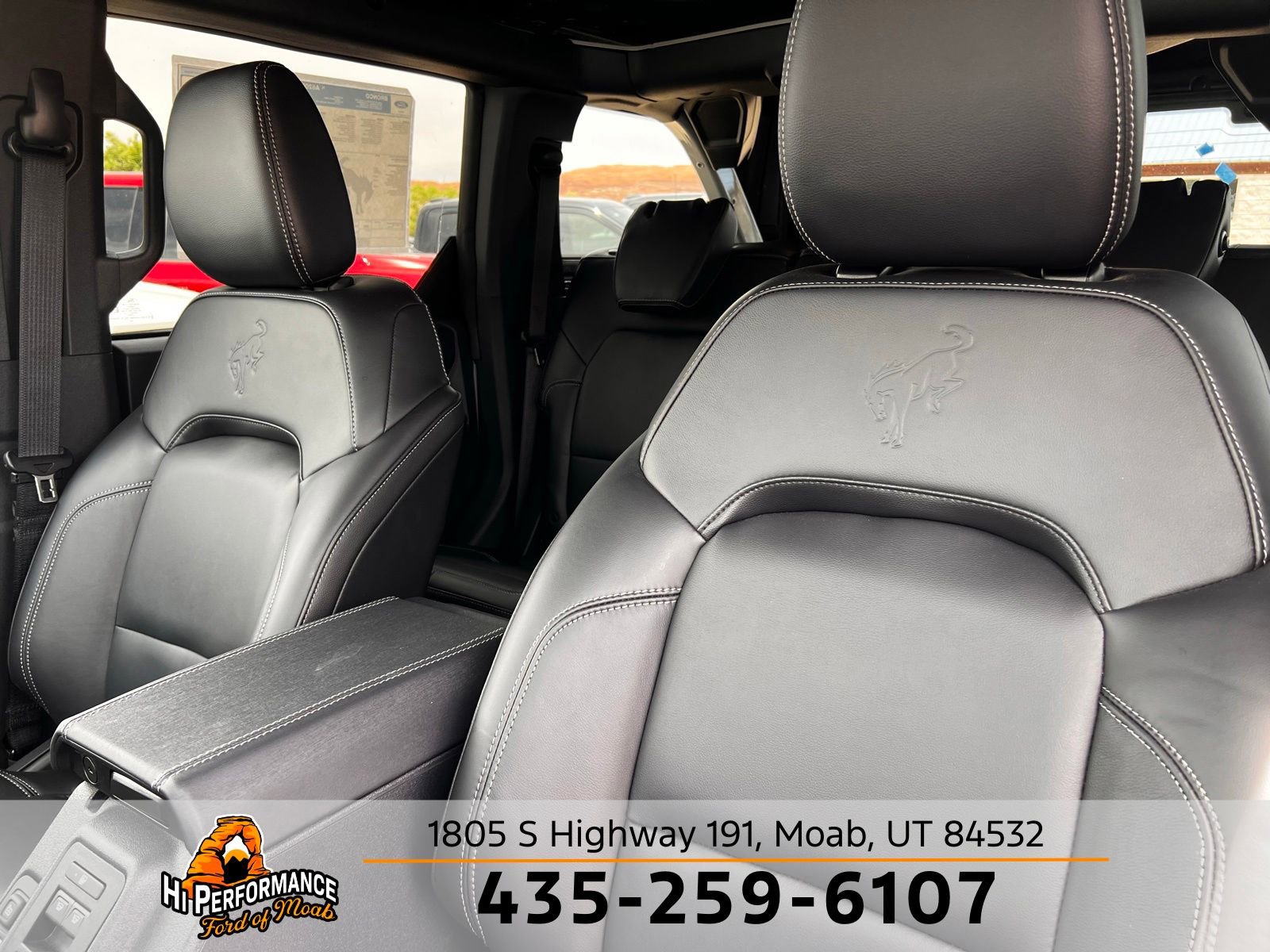 New 2026 Ford Bronco Outer Banks w/ Sasquatch Package AWD/4WD image 25